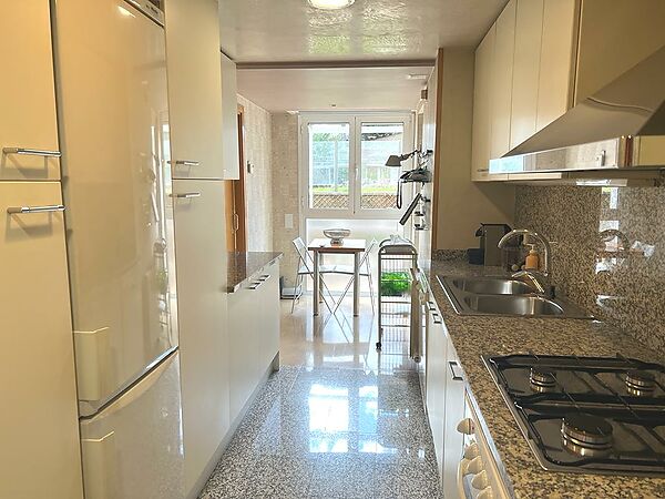 Se alquila dúplex en Parc Migdia