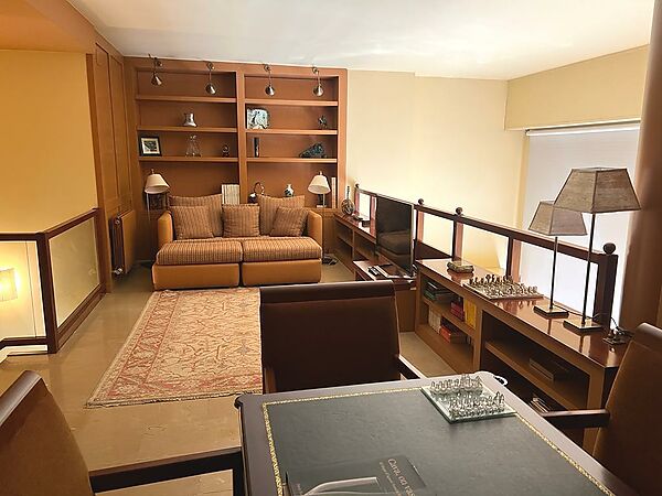 Se alquila dúplex en Parc Migdia