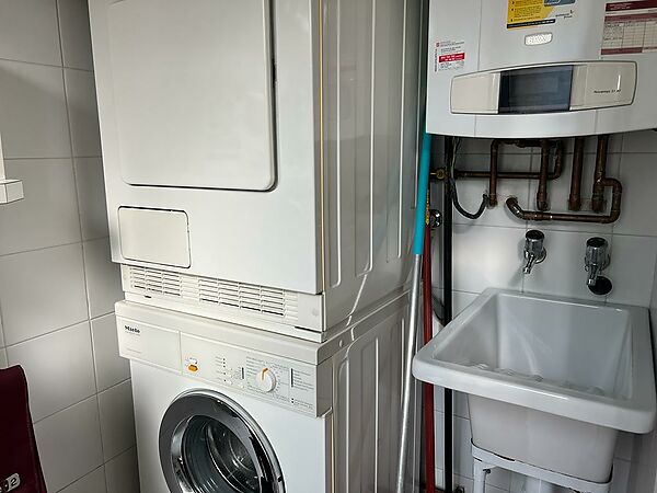 Se alquila dúplex en Parc Migdia