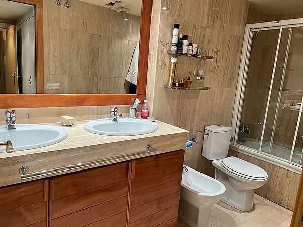 Se alquila dúplex en Parc Migdia