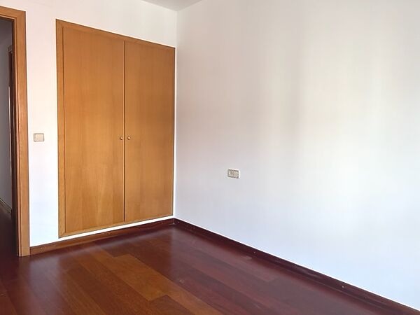 Pis en lloguer a Casernes, prop del Parc Migdia