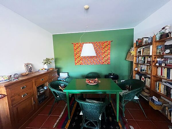 Ground floor in La Geneta with gardin and sea views