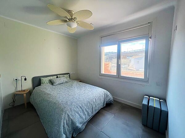 Apartament reformat d'una habitació amb terrassa