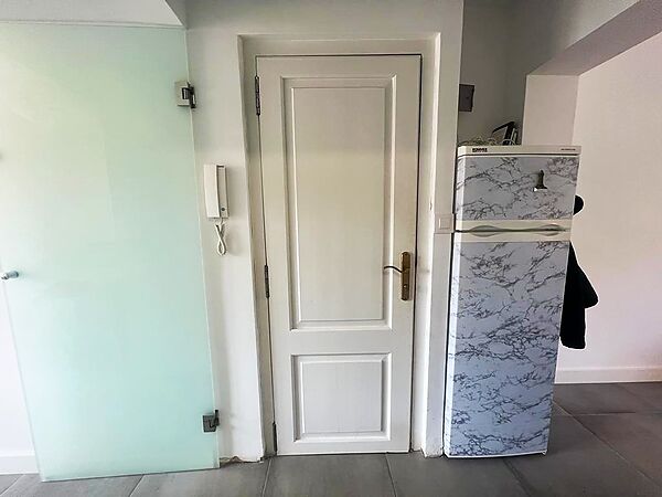 Apartament reformat d'una habitació amb terrassa