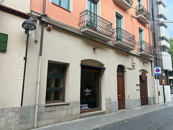 Local en lloguer a Figueres