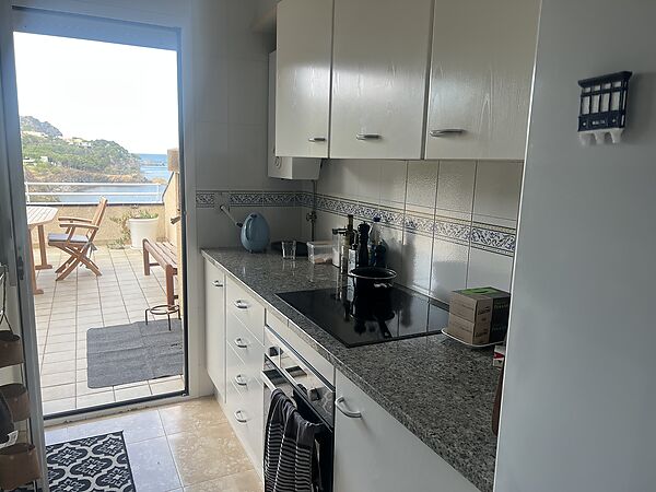 3-ROOM APARTMENT WITH LARGE TERRACE AND SEA VIEW