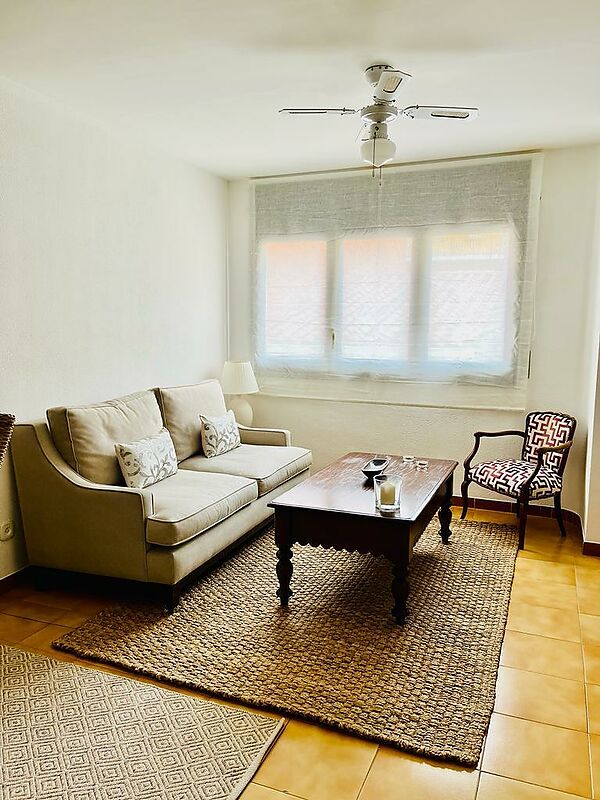 3 BEDROOM APARTMENT IN THE CENTER OF THE VILLAGE