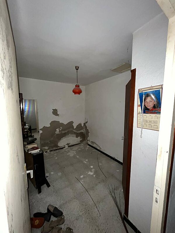 Habitatge a reformar amb moltes possibilitats al poble