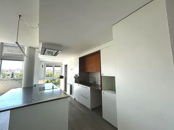 Àtic dúplex en lloguer a Casernes