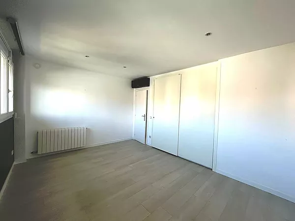 Àtic dúplex en lloguer a Casernes
