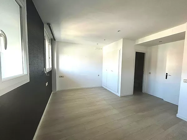 Àtic dúplex en lloguer a Casernes