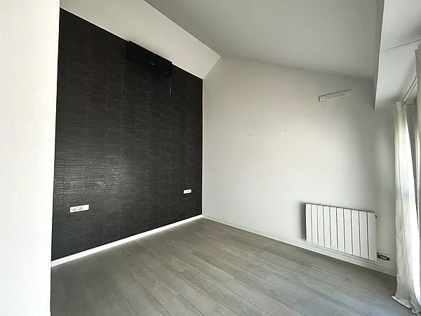 Àtic dúplex en lloguer a Casernes