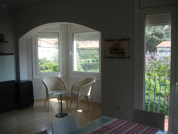 Apartament d'ús turístic, renovat, a prop de la platja