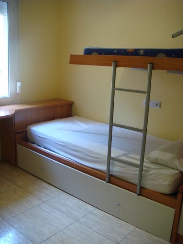 Apartament d'ús turístic, renovat, a prop de la platja
