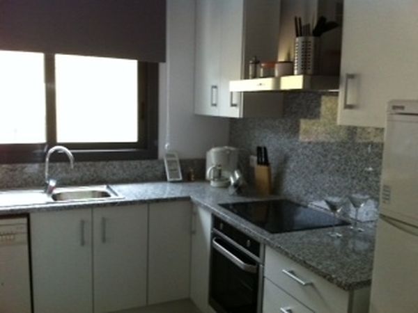 Apartament with pool and barbecue near the beach
