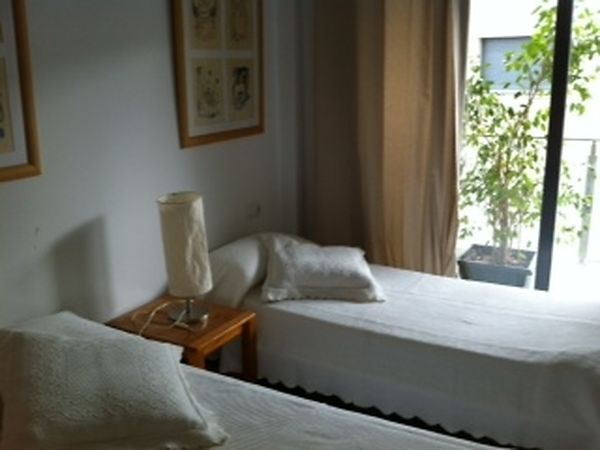 Apartament with pool and barbecue near the beach