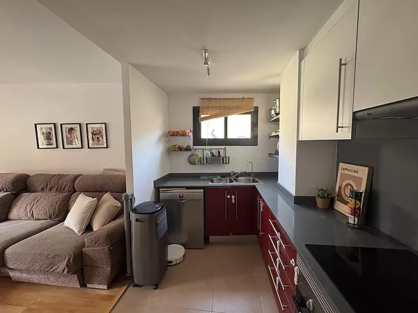 Apartment with exit and parking