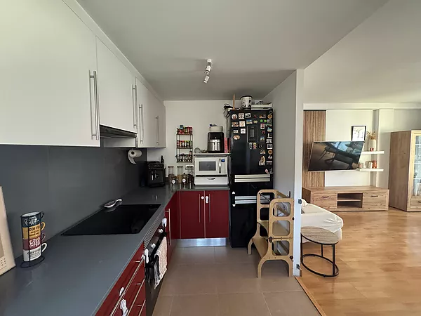 Apartment with exit and parking