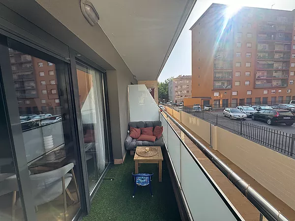 Apartment with exit and parking