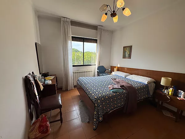 Piso de 4 habitaciones y una ubicación inmejorable en el corazón de Girona