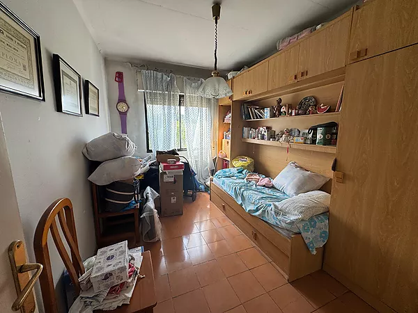 Piso de 4 habitaciones y una ubicación inmejorable en el corazón de Girona