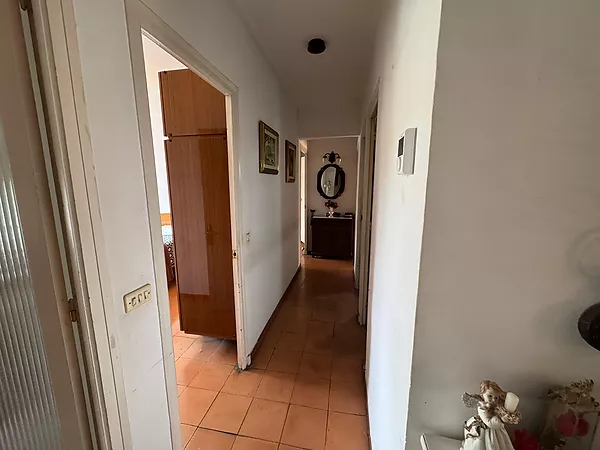 Piso de 4 habitaciones y una ubicación inmejorable en el corazón de Girona