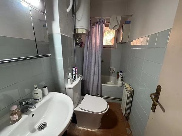 Piso de 4 habitaciones y una ubicación inmejorable en el corazón de Girona