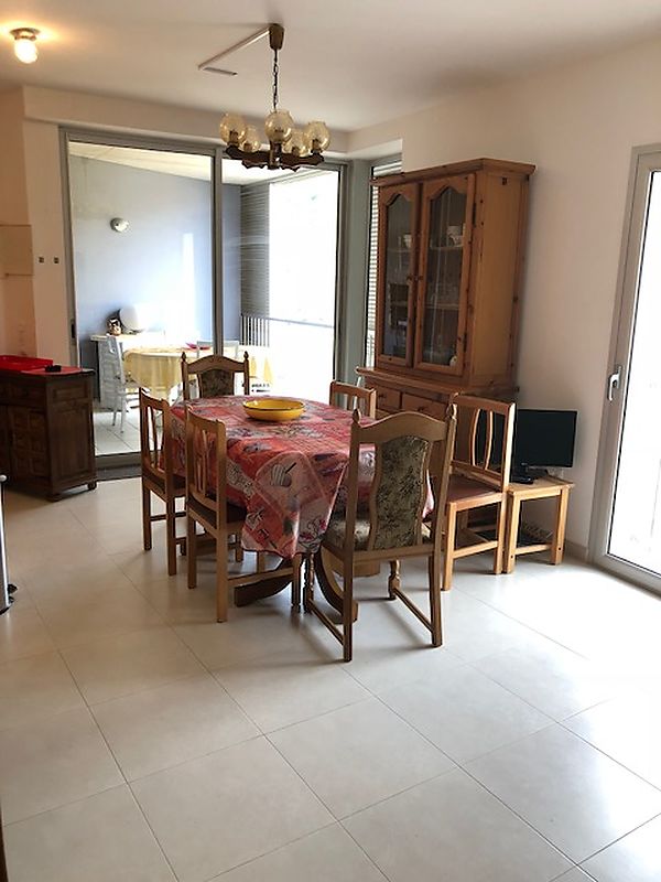BEAUTIFUL APPARTMENT IN COLERA 2 BEDROOMS