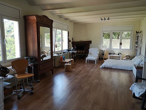 Magnífica casa amb piscina, pàrquing, barbacoa i jacuzzi