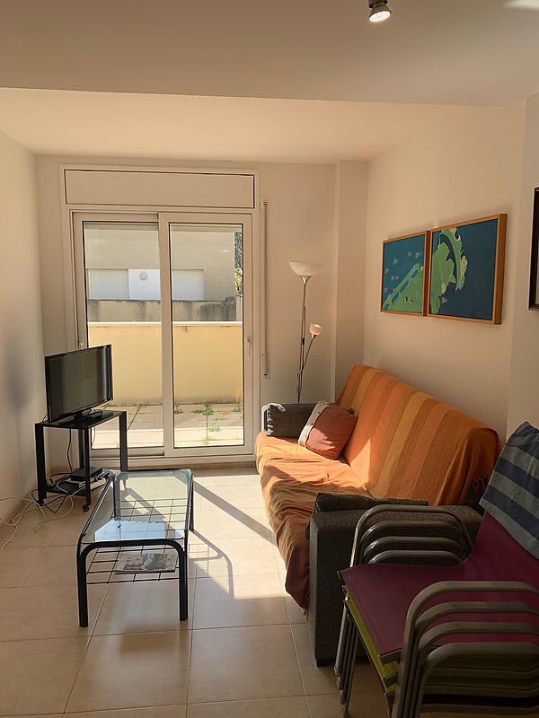 Apartament al costat de la Plaça de Colera