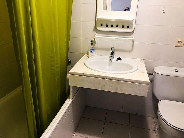 Piso en el pueblo con dos habitaciones