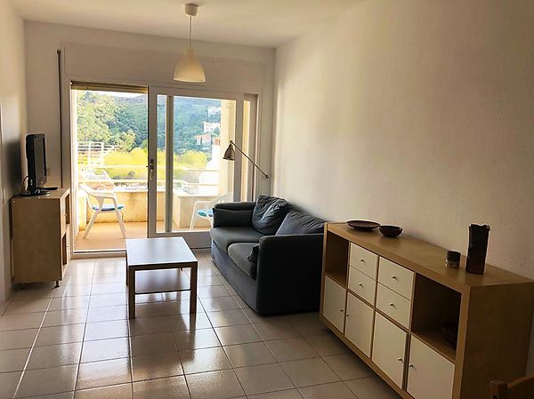 Piso en el pueblo con dos habitaciones