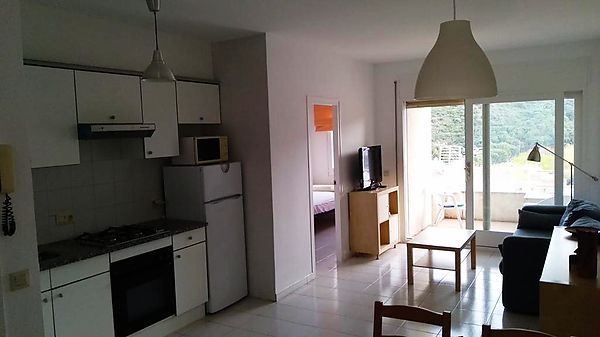 Piso en el pueblo con dos habitaciones