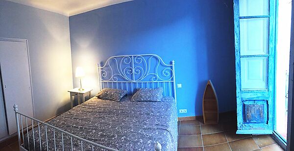 Appartment in Colera in the centre of the village